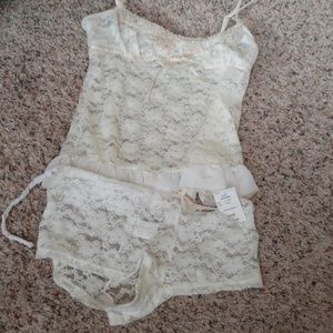 Lingerie set. Never worn. Ivory color